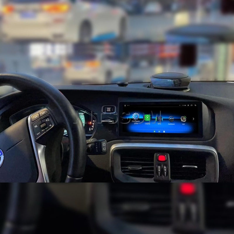 Atualização de interface multimídia para Volvo V40.